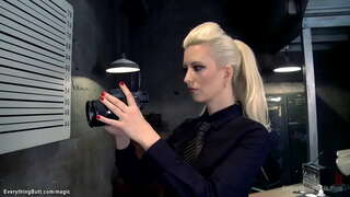 Канальный уйынсыҡ тураһында полиция һуңынан оло торналар көллият милф һәм уның офисын брюнетка мэдди черри тотҡондарҙы төрмәлә камера өсәүләп авлув трахать вероника анал рейли