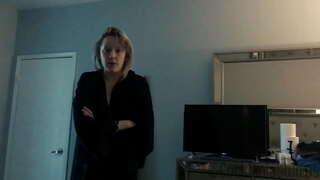 Βήμα Sis Είναι Ένα Σπέρμα Πόσιμο Τσούλα Για Το Βήμα Αδερφέ